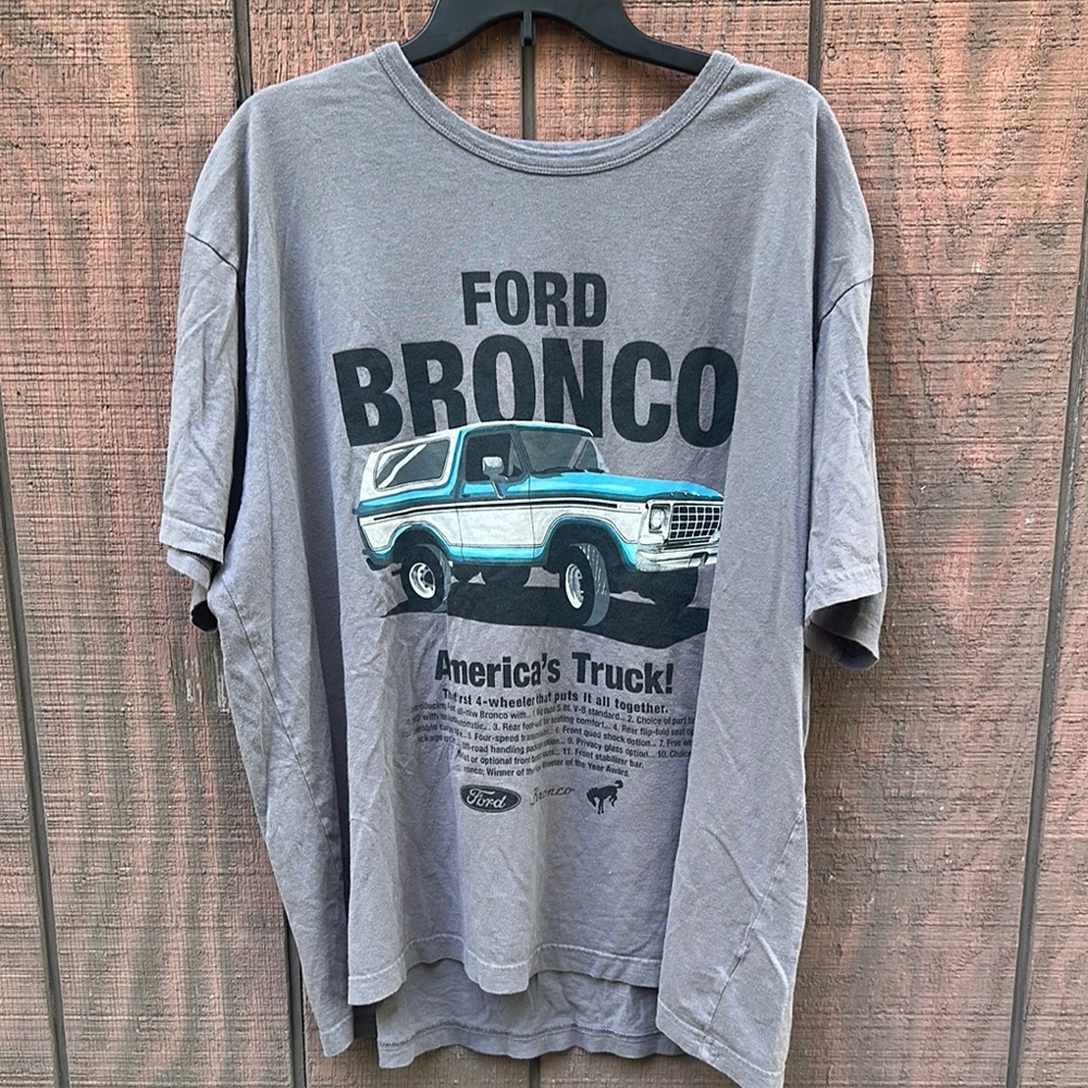 Ford Bronco ™️ Vintage Gray Tee